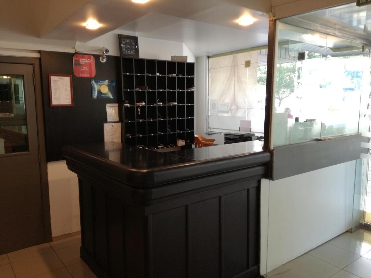 Hotel Crystal Neuquen Luaran gambar